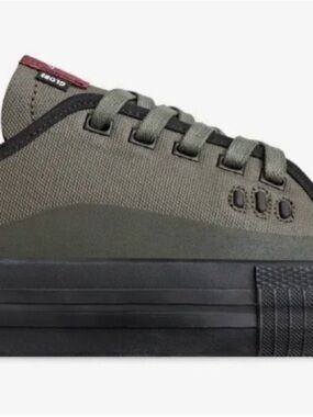 Globe Olive Green Low-Top Canvas Sneaker with Black Sole women size 8